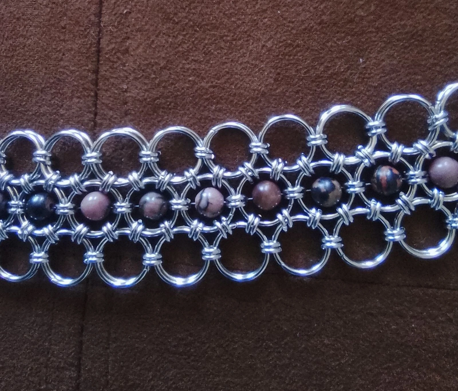 Japanese chainmail choker necklace with natural stones – photo 5